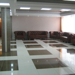 Холл в столовой Холл в столовой